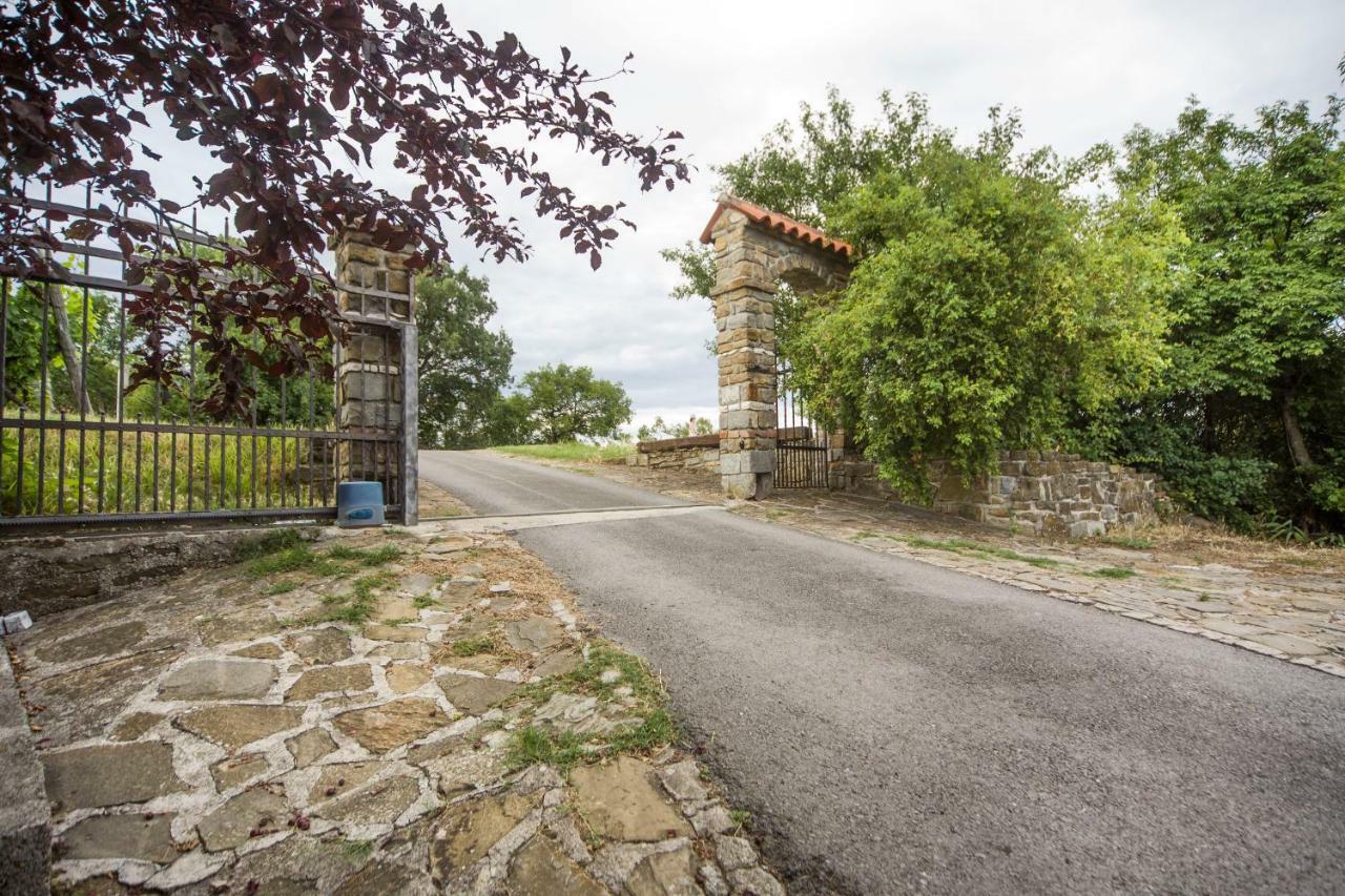 Baredi Apartment